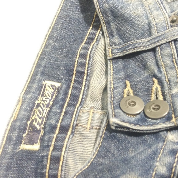 Hudson distressed capri jeans - Picture 1 of 6